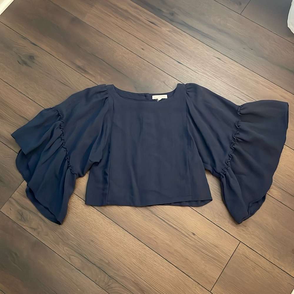 NAVY BLUE CROPPED BELL SLEEVE TOP